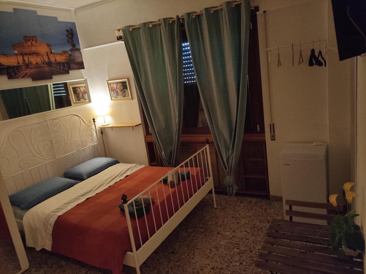 Quarto em Acomodações Particulares Trastevere Station Roma